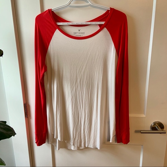 American Eagle Outfitters Tops - Long sleeve top